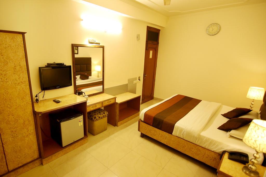 Hotel Parkway Deluxe New Delhi Eksteriør bilde