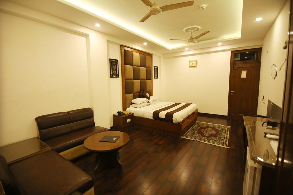 Hotel Parkway Deluxe New Delhi Eksteriør bilde