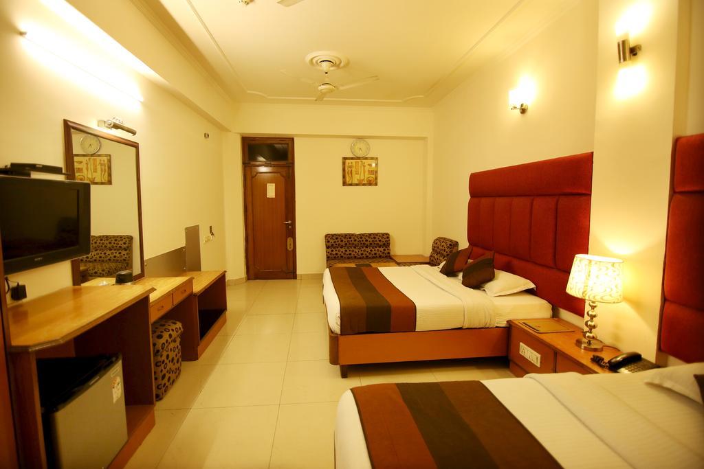 Hotel Parkway Deluxe New Delhi Eksteriør bilde