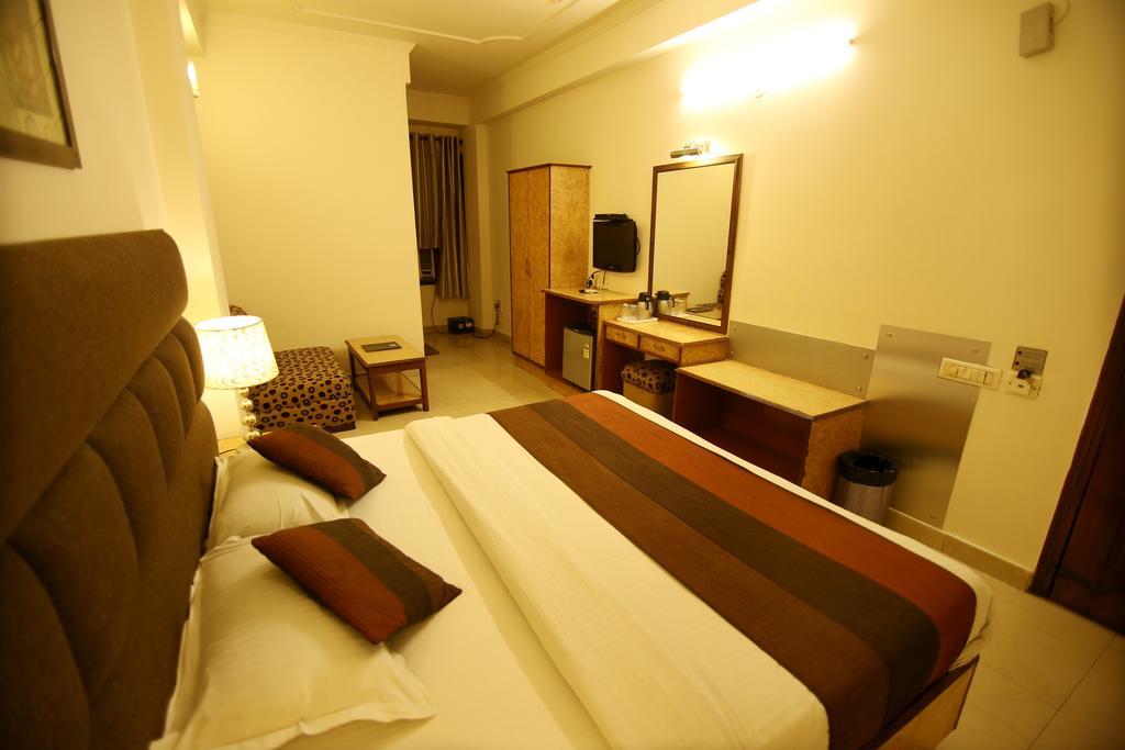 Hotel Parkway Deluxe New Delhi Eksteriør bilde