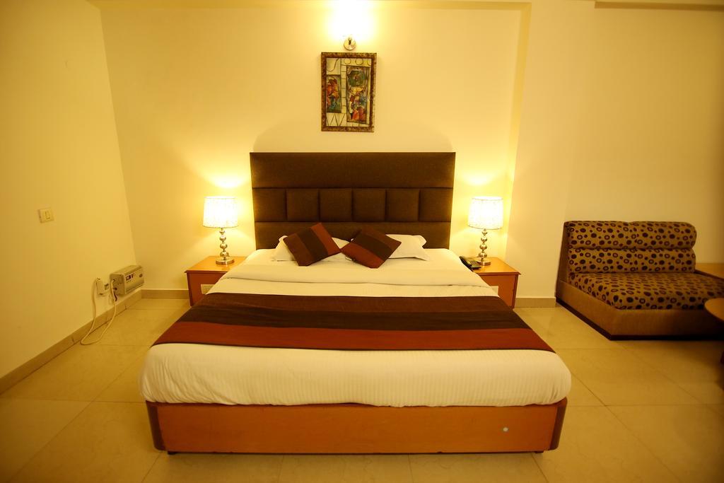 Hotel Parkway Deluxe New Delhi Eksteriør bilde