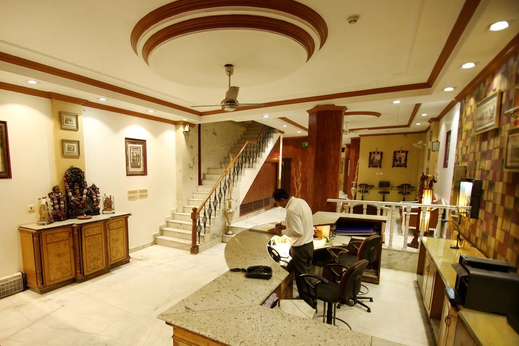 Hotel Parkway Deluxe New Delhi Eksteriør bilde